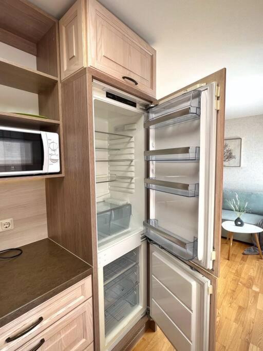 New Apartment With A View In The Town Center Narva Ngoại thất bức ảnh