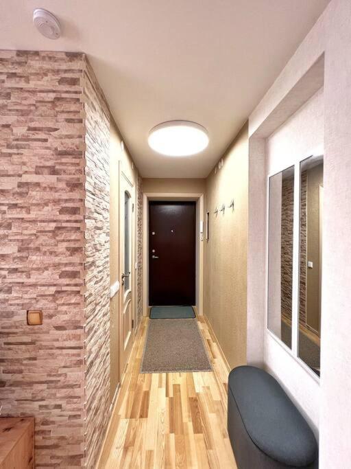 New Apartment With A View In The Town Center Narva Ngoại thất bức ảnh