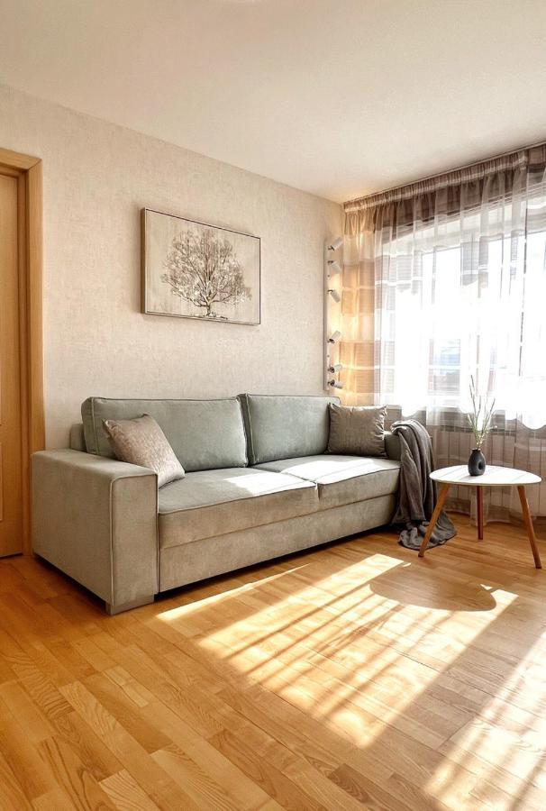 New Apartment With A View In The Town Center Narva Ngoại thất bức ảnh